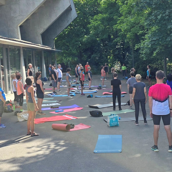 GYM SPÉCIAL DOS